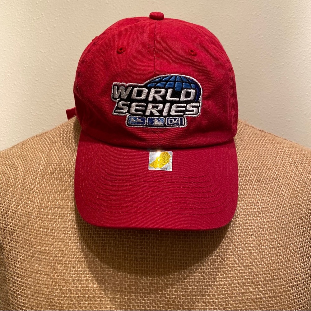 2004 World series cap, 💯 authentic. redsox
